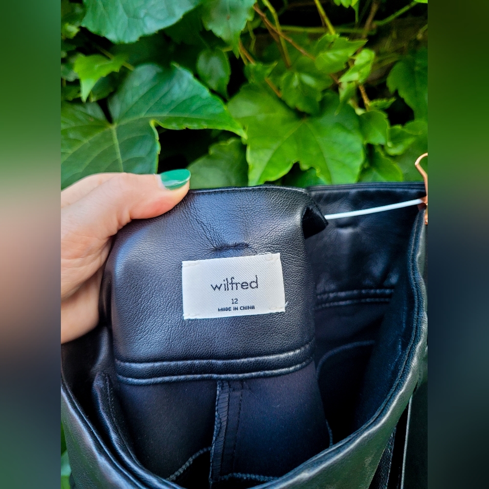 Wilfred Vegan Leather Belted Pants - Picture 3 of 4